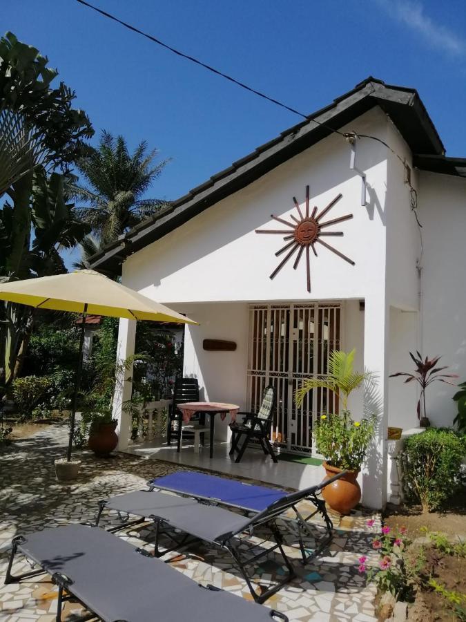 Swiss Garden House In Kerr Sering With Full Private Compound Serrekunda Exterior photo